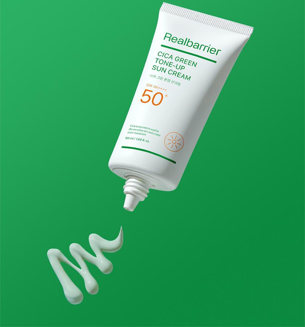 POINT 02.임상으로 입증된 색소침착 흔적* 개선